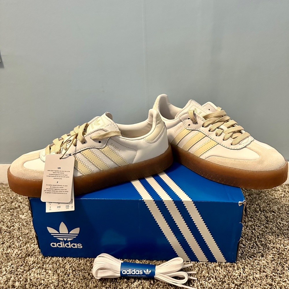 NWT Adidas Platforms Samba Suede Leather Cream Tan Sneakers Shoes